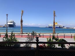 Casa Fiore - 2 Bed House 10 Mins Walk to Centre