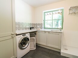 Old Wood Coach House