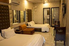 Spring Sky Mughalsarai by ShriGo Hotels
