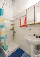 Beautiful and Modern Apartment in Neos Marmaras