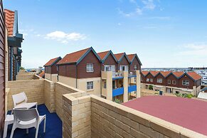 Nautica Residences Hillarys