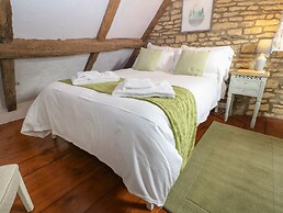 Tuesday Cottage