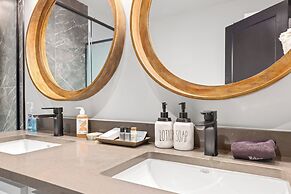 Hotel Indigo Silverthorne by IHG