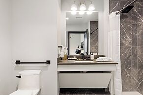 Hotel Indigo Silverthorne by IHG