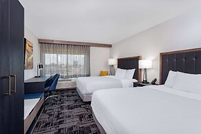 La Quinta Suites by Wyndham South Bend Notre Dame Area