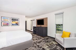 La Quinta Suites by Wyndham South Bend Notre Dame Area