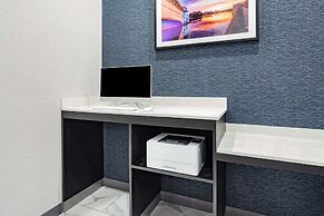 La Quinta Suites by Wyndham South Bend Notre Dame Area