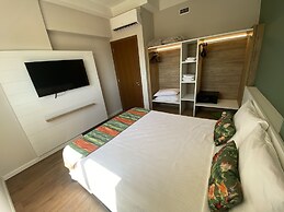 Hot Beach Suites
