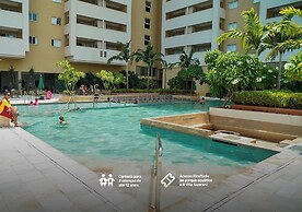 Hot Beach Suites