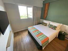 Hot Beach Suites