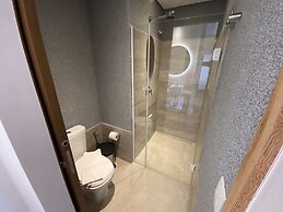 Hot Beach Suites
