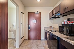 Cobblestone Inn & Suites - Yuma
