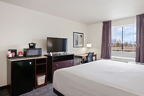 Cobblestone Inn & Suites - Yuma