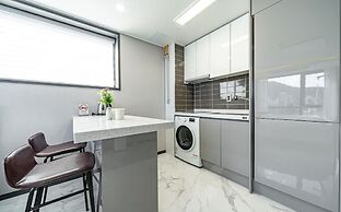 Song Jeong Hotel Blue Castle