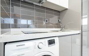 Song Jeong Hotel Blue Castle