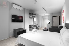 Modeco Nilie Hospitality MGMT