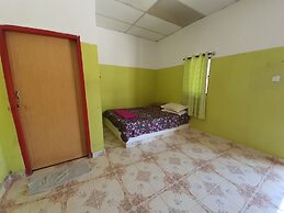 OYO 90302 Dimuara Chalet Tok Bali