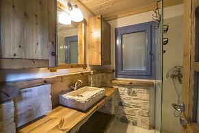 Chaihoutes stone villa into Olive farm in Zia