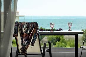 Le Grand Reve Apartments & Luxury Suites