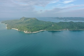 Borawan Island Resort by Cocotel