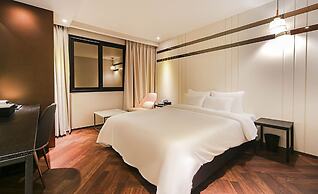 Frenchcode Hotel