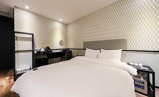 Frenchcode Hotel