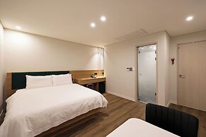 Hotel Gem