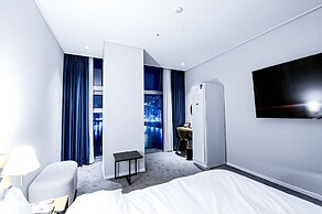 Ocean the point Hotel