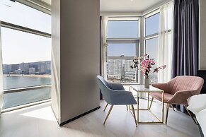 Ocean the point Hotel