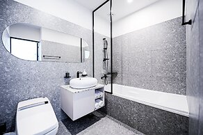 Ocean the point Hotel