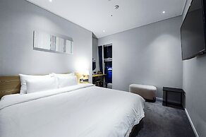 Ocean the point Hotel