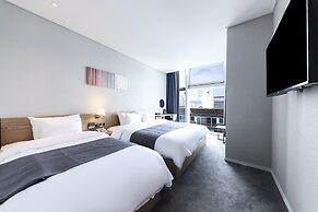 Ocean the point Hotel