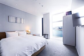 Ocean the point Hotel