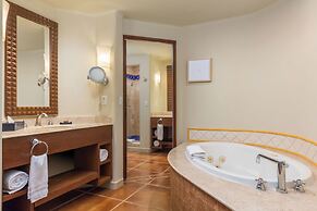 The Club at Hacienda del Mar