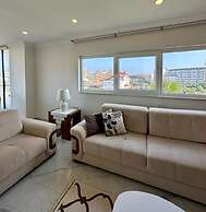 Babylon 40 - 2 bed Private Home Sleeps Up To 6 Close to Everything