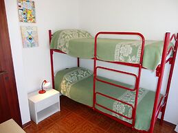 Beautiful Villa With Garden for 8 - Swimming Pool- Beahost Rentals