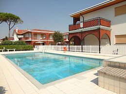 Beautiful Villa With Garden for 8 - Swimming Pool- Beahost Rentals