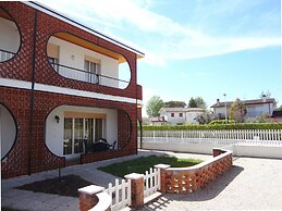 Beautiful Villa With Garden for 8 - Swimming Pool- Beahost Rentals