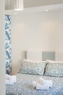 Azzurra, Capri Center