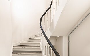 Sanders Regent - Cute 1-bdr Apt Next to Magasin