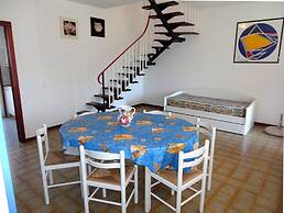 Beautiful House With Garden Near the Beach by Beahost Rentals