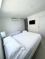 Apartment In Cartagena In Front Of The Sea 2 Bedrooms With Air Conditi