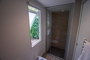 Eco House Romantic Vigna - Ideal for 2 Guests, in Alba