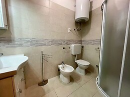 One-bedroom Flat With Shared Pool