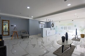 BedChambers Serviced Apartment, MG ROAD