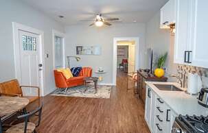 Remodeled Modern 1br/1ba Apt2 Near Dtwn 5min Pearl