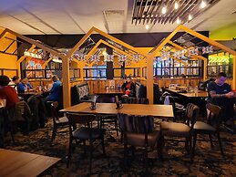 St Osyth- Sleeps8-freeparking-wifi-holidaypark