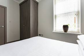 Red Lion Square by Onefinestay