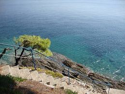 Fantastic Penthouse in Neos Marmaras