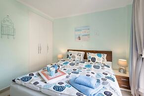 Fantastic Penthouse in Neos Marmaras